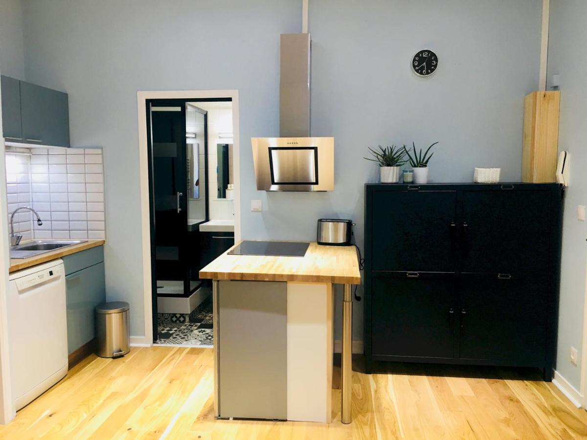 Studio Bis Tout Confort En Hyper Centre De Vannes Apartment Bagian luar foto