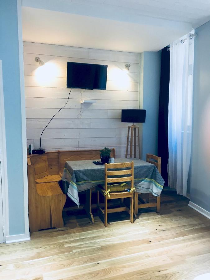 Studio Bis Tout Confort En Hyper Centre De Vannes Apartment Bagian luar foto